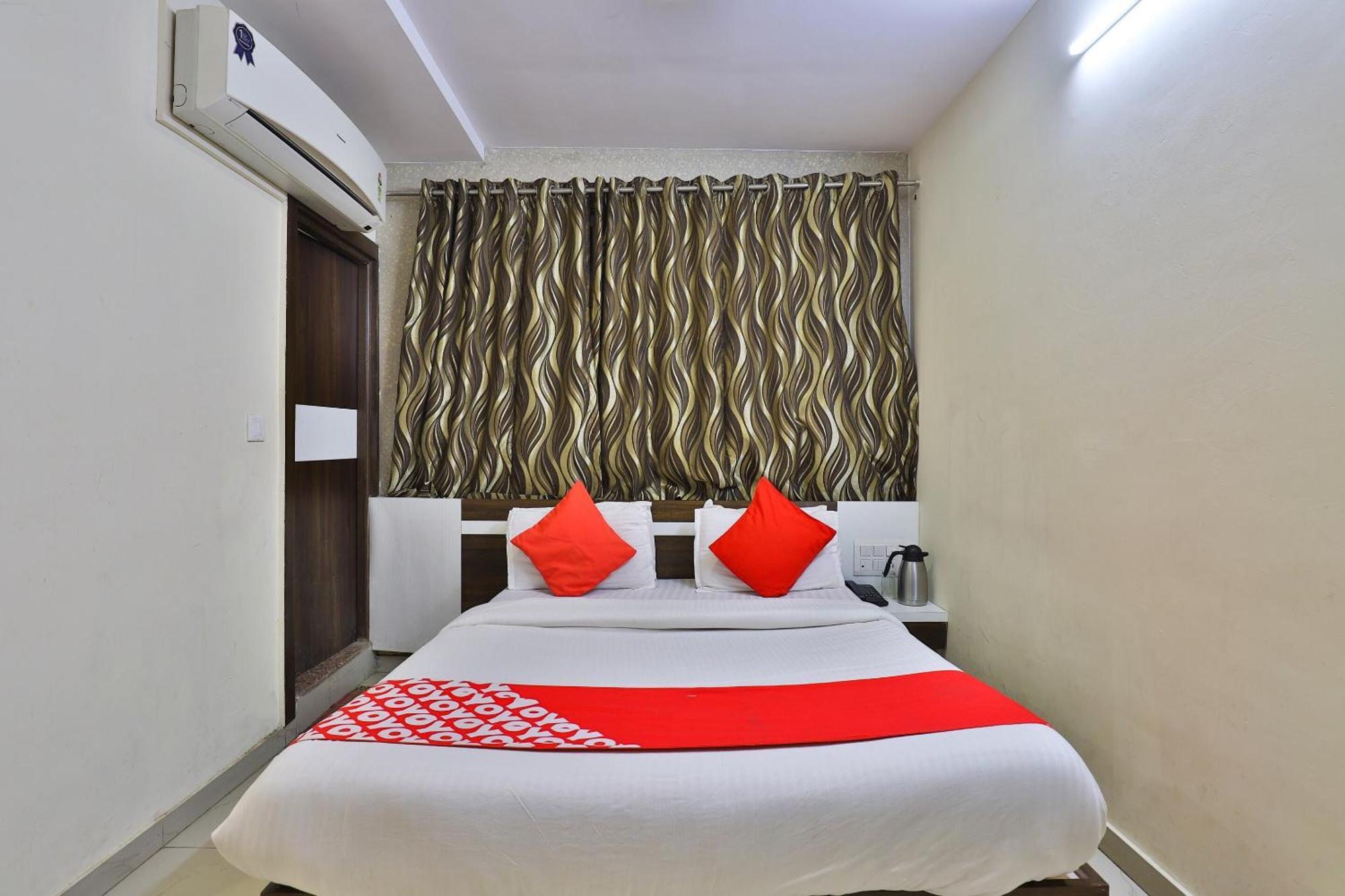 Hotel O Sri Balaji Residency Amhedabad Dış mekan fotoğraf
