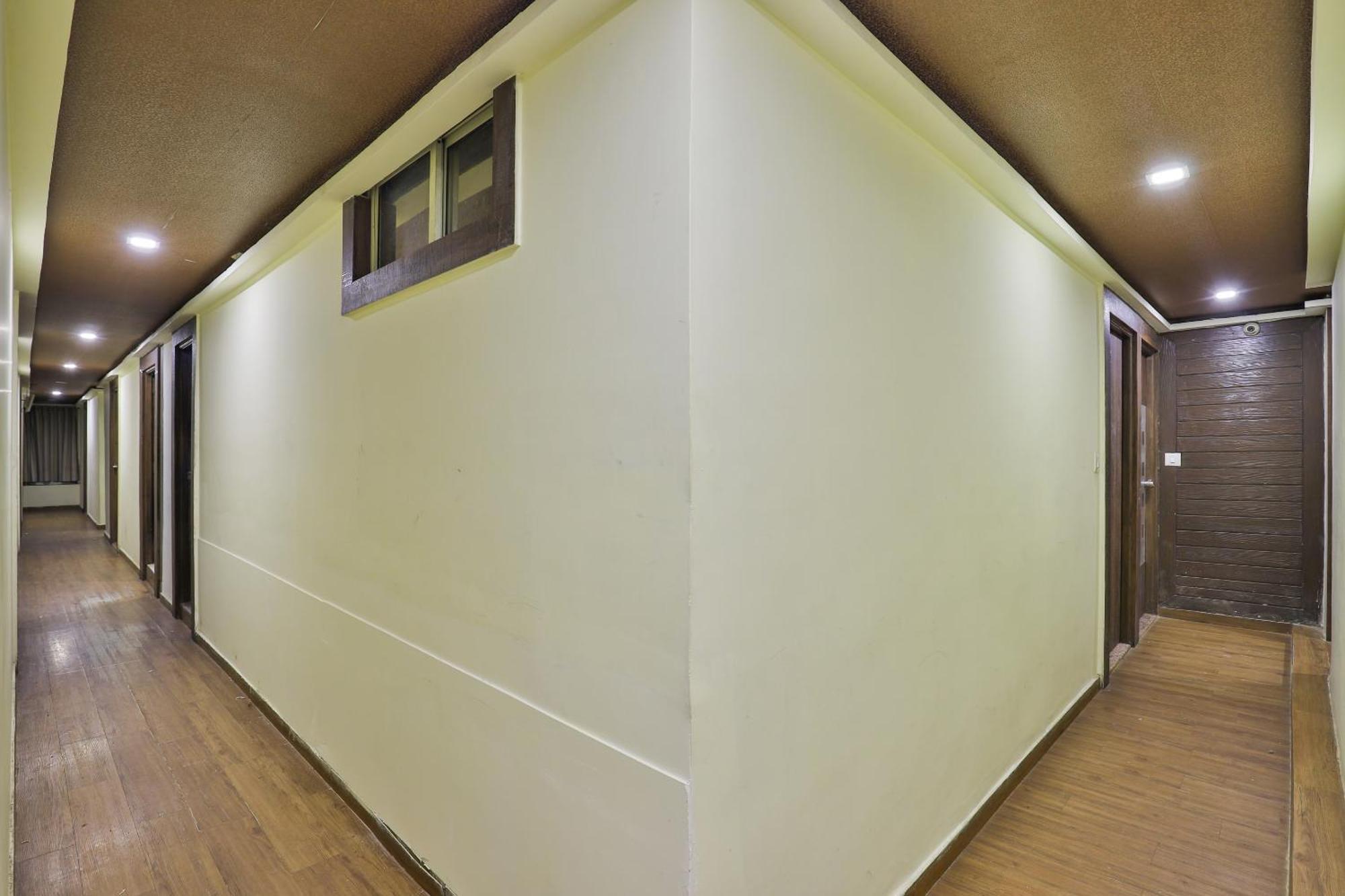 Hotel O Sri Balaji Residency Amhedabad Dış mekan fotoğraf