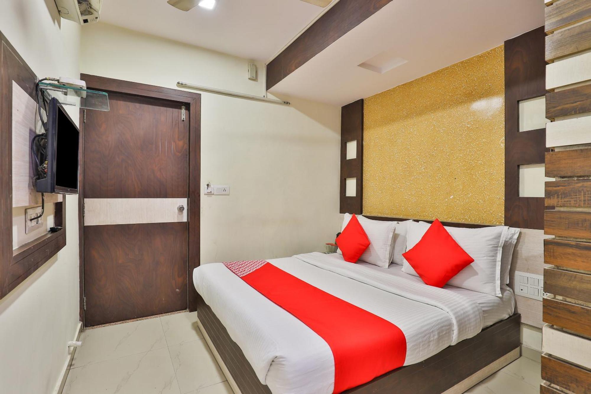 Hotel O Sri Balaji Residency Amhedabad Dış mekan fotoğraf